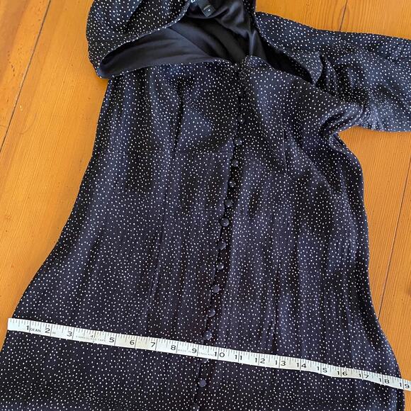 Express V-Neck Front Button Midi Dress Black White Spot Romantic Flutter Sleeve - Picture 12 of 12